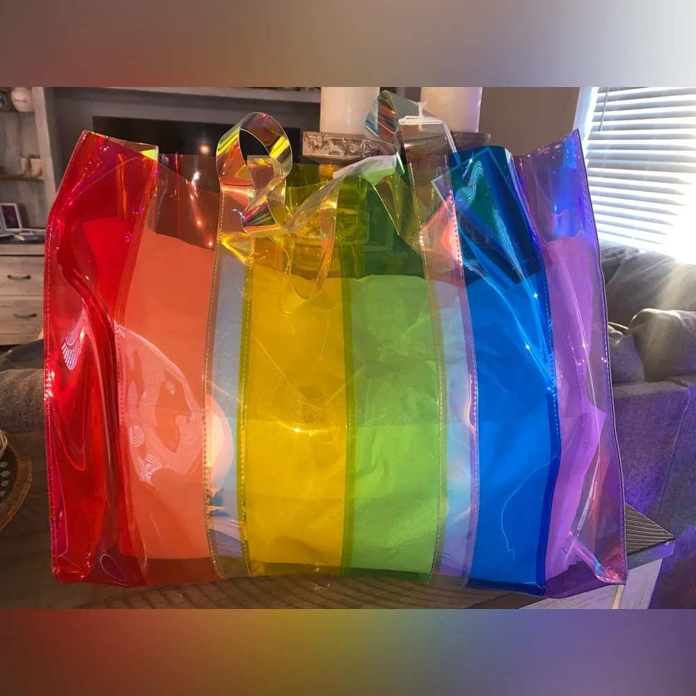 NWT Rainbow Beach/ Tote Bag - Picture 2 of 2